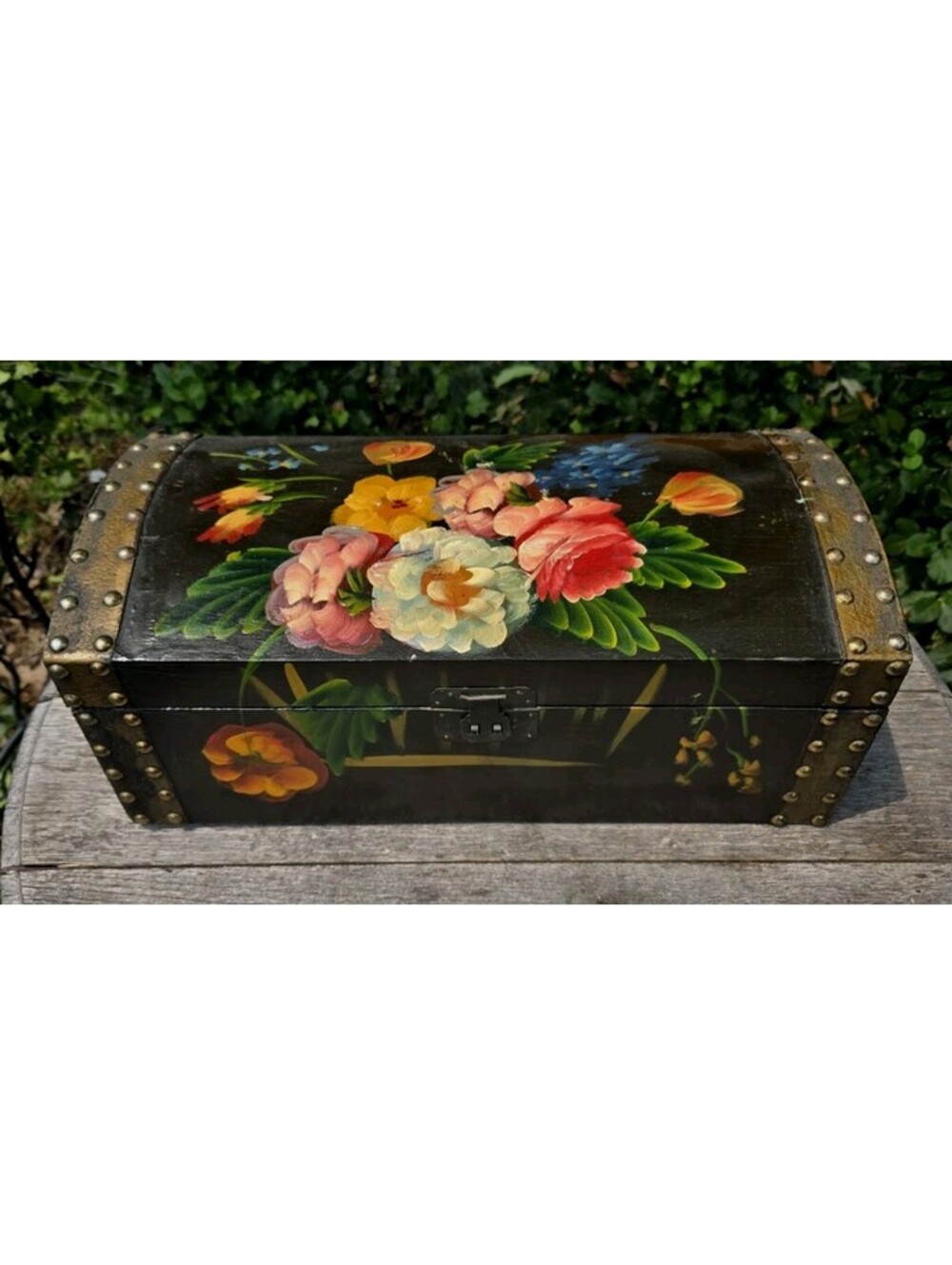 Vintage Hand Painted Roses Wood Jewelry Trinket Box Trunk Metal With Brads Trim